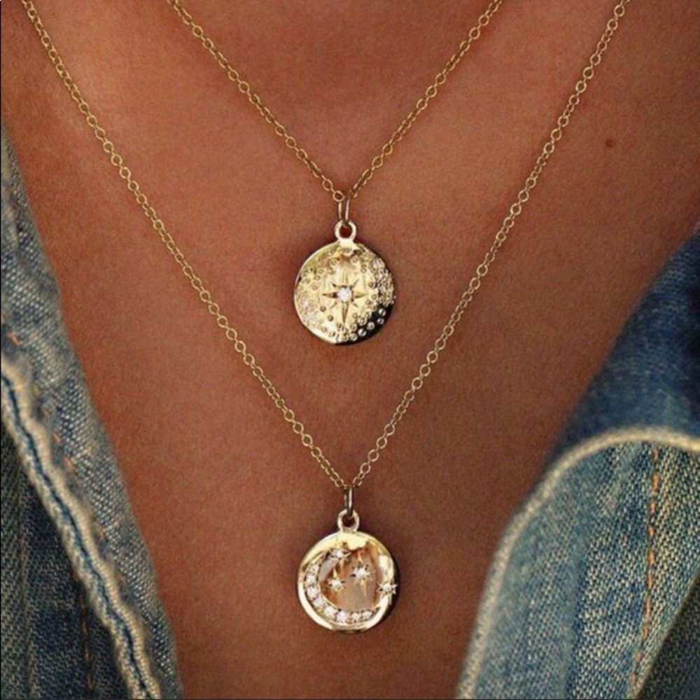 Vici dolls necklace